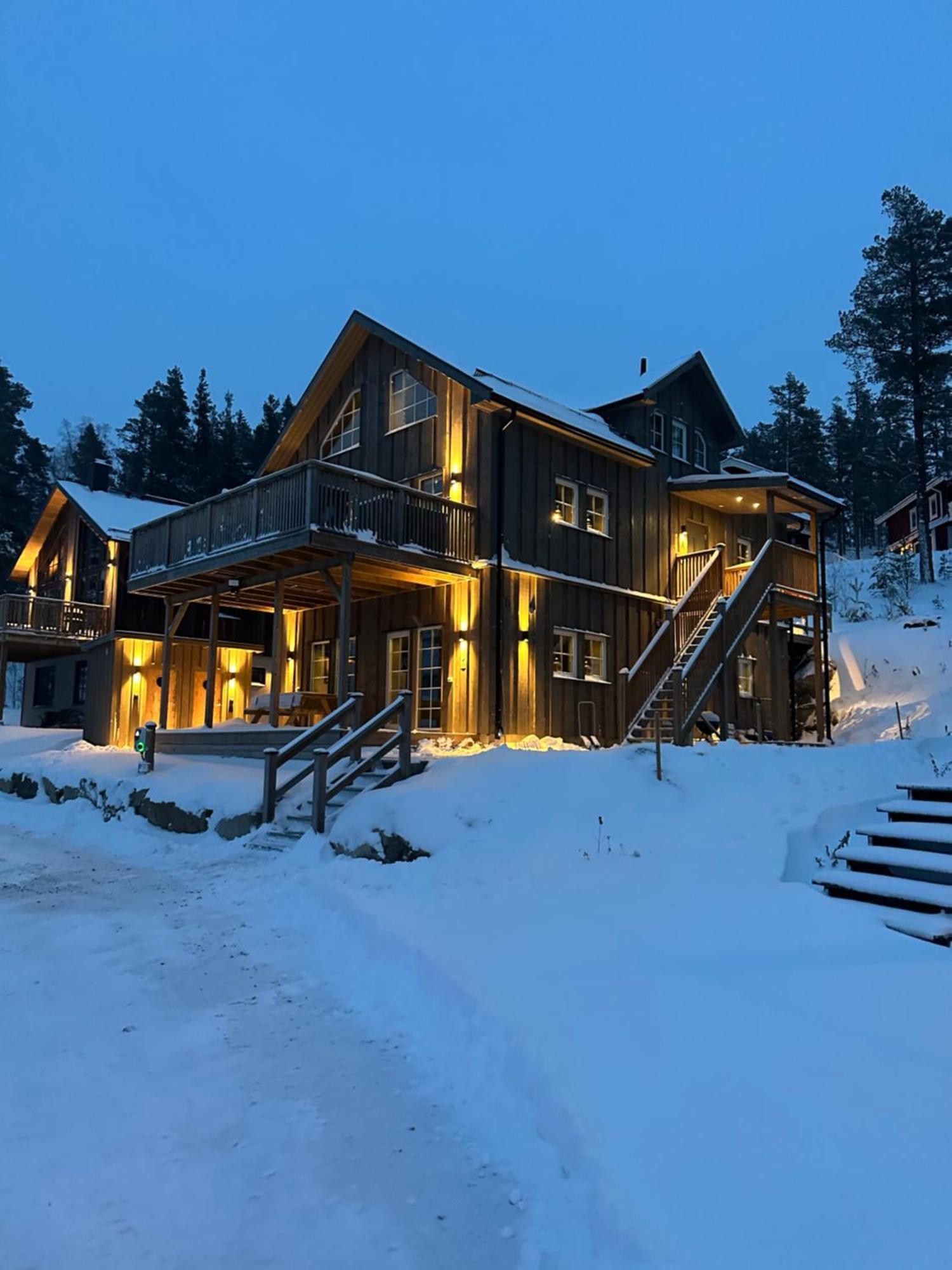 Järvsö Modern Stuga Med Ski Lodge Kaensla מראה חיצוני תמונה